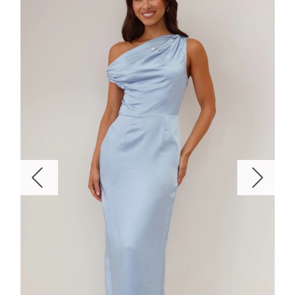 Elegant Blue One-Shoulder Dress